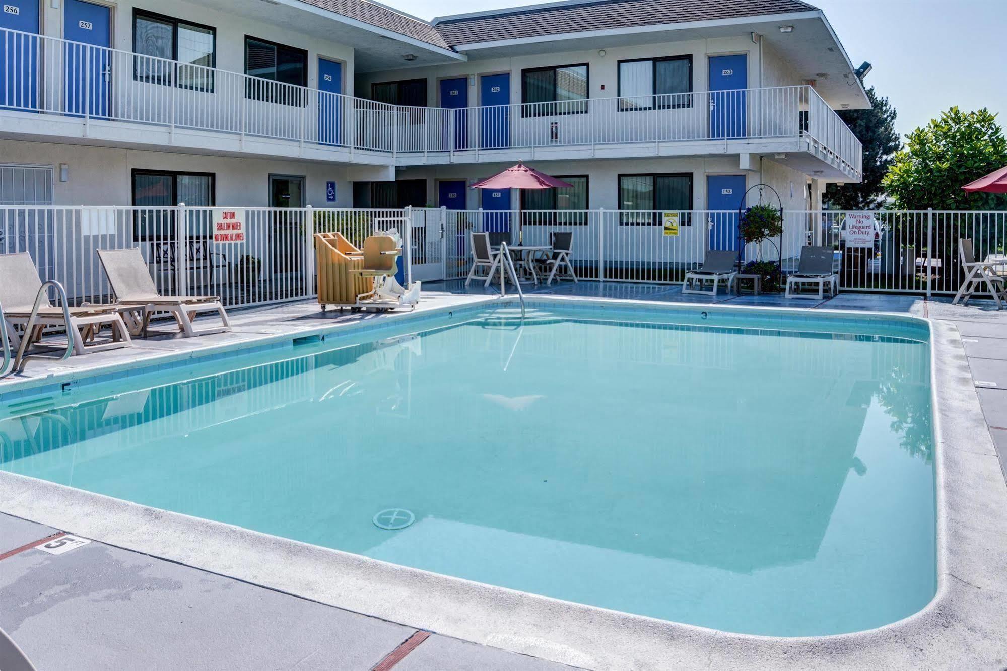 Motel 6-Springfield, Or - Eugene North المظهر الخارجي الصورة